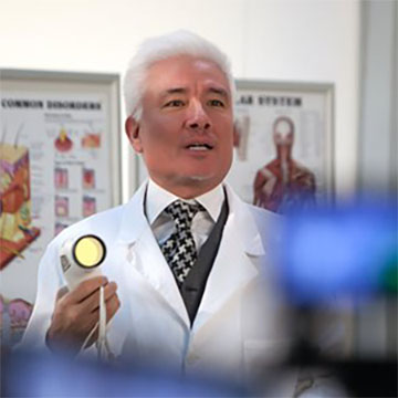 Dr. Michael T. McNamara, dr. med.